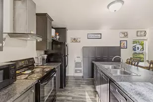 395 S Livingston Way, Grants Pass, OR 97526 - Photo 39