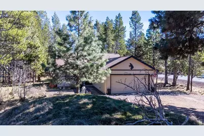 55526 Circle Street, Bend, OR 97707 - Photo 3