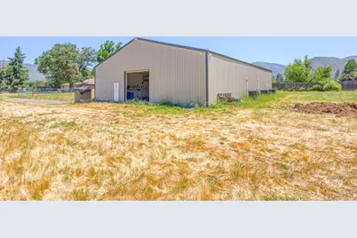 [Address not provided], Grants Pass, OR 97527 - Photo 53