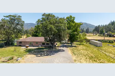 [Address not provided], Grants Pass, OR 97527 - Photo 61