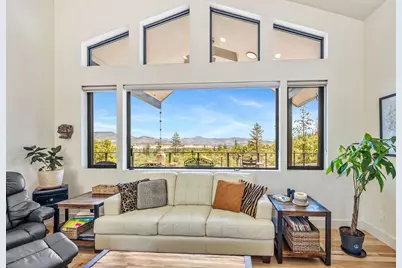 693 Ironwood Drive, Eagle Point, OR 97524 - Photo 11