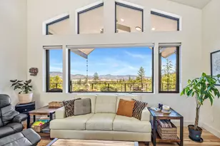 693 Ironwood Dr, Eagle Point, OR 97524 - Photo 11