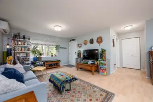 2044 NE Full Moon Dr, Bend, OR 97701 - Photo 5