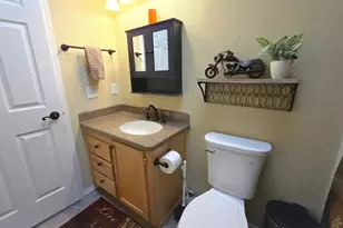 63738 Cascade Village Dr, Bend, OR 97701 - Photo 15