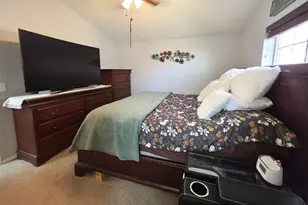 63738 Cascade Village Dr, Bend, OR 97701 - Photo 9