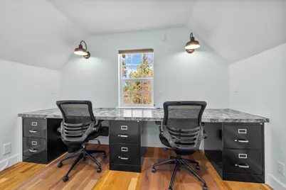 990 NE Wiest Way, Bend, OR 97701 - Photo 39