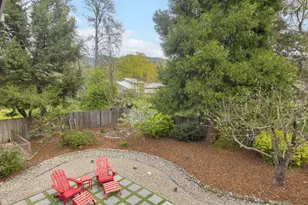 1335 NW Prospect Ave, Grants Pass, OR 97526 - Photo 37