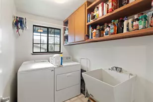 1335 NW Prospect Ave, Grants Pass, OR 97526 - Photo 19