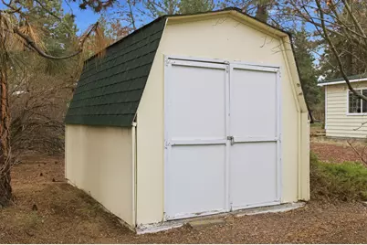 61067 Chuckanut Drive, Bend, OR 97702 - Photo 27