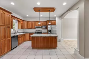 4549 Wolf Run Dr, Medford, OR 97504 - Photo 11