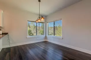 302 Penny Ln, Shady Cove, OR 97539 - Photo 25