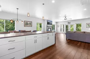 302 Penny Ln, Shady Cove, OR 97539 - Photo 17