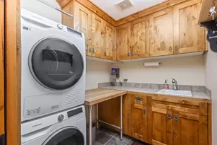 69590 Omaha Rd, Sisters, OR 97759 - Photo 33