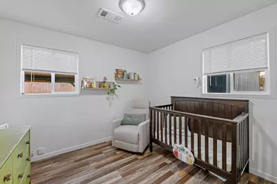 943 Winchester Avenue, Medford, OR 97501 - Photo 21
