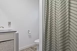 943 Winchester Ave, Medford, OR 97501 - Photo 19