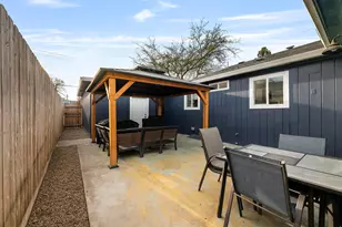 943 Winchester Ave, Medford, OR 97501 - Photo 27