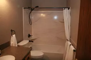 737 Pinecrest Dr, Grants Pass, OR 97527 - Photo 33