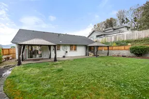 1515 Panoramic Loop, Grants Pass, OR 97527 - Photo 29