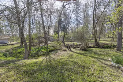 5600 Demaray Drive, Grants Pass, OR 97527 - Photo 29