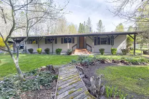 5600 Demaray Dr, Grants Pass, OR 97527 - Photo 3