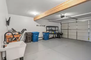 2555 NW Ivy Way, Redmond, OR 97756 - Photo 33