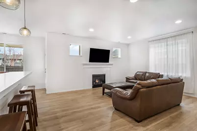 2555 NW Ivy Way, Redmond, OR 97756 - Photo 7