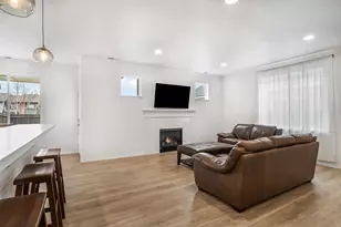 2555 NW Ivy Way, Redmond, OR 97756 - Photo 7