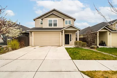 2555 NW Ivy Way, Redmond, OR 97756 - Photo 1