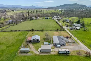 245 Hwy 234, Eagle Point, OR 97524 - Photo 23