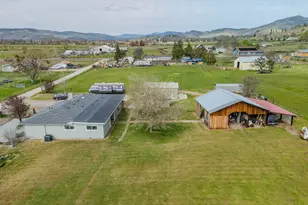 245 Hwy 234, Eagle Point, OR 97524 - Photo 19