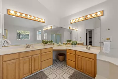 395 Autumn Lane, Jacksonville, OR 97530 - Photo 27