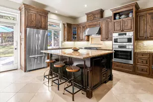 2589 NW Champion Cir, Bend, OR 97703 - Photo 13
