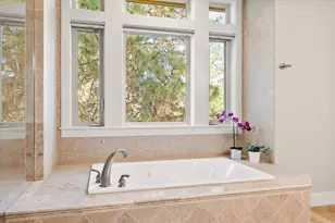 2589 NW Champion Cir, Bend, OR 97703 - Photo 29