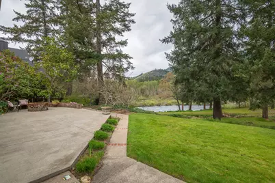 5270 Rogue River Highway, Grants Pass, OR 97527 - Photo 39