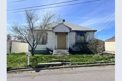 112 S Wendling Street, Klamath Falls, OR 97601 - Photo 1