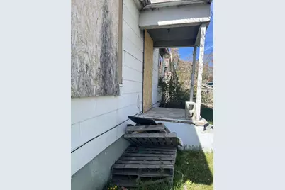 112 S Wendling Street, Klamath Falls, OR 97601 - Photo 7