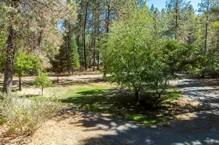 3504 Azalea Dr, Grants Pass, OR 97526 - Photo 49