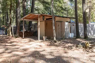 3504 Azalea Dr, Grants Pass, OR 97526 - Photo 35