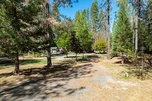 3504 Azalea Dr, Grants Pass, OR 97526 - Photo 61