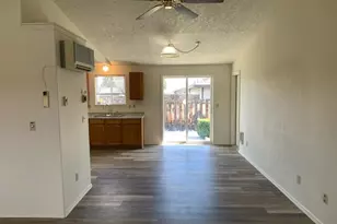 1762 SW 35th St, Redmond, OR 97756 - Photo 5