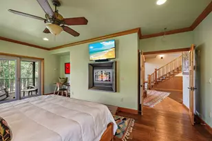 343 Rene Dr, Shady Cove, OR 97539 - Photo 25