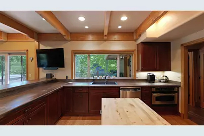 343 Rene Drive, Shady Cove, OR 97539 - Photo 17