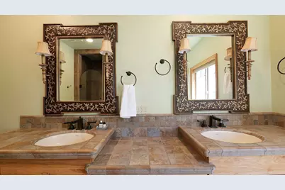 343 Rene Drive, Shady Cove, OR 97539 - Photo 29