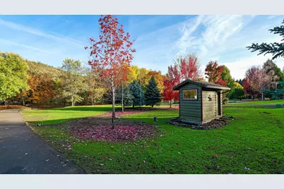 343 Rene Drive, Shady Cove, OR 97539 - Photo 135