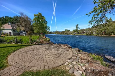343 Rene Drive, Shady Cove, OR 97539 - Photo 93