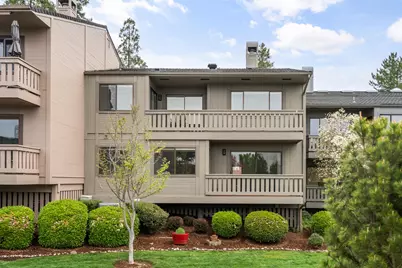 302 Medford Heights Lane, Medford, OR 97504 - Photo 1