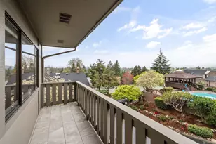 302 Medford Heights Ln, Medford, OR 97504 - Photo 19