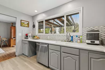 6716 Amber Avenue, Klamath Falls, OR 97603 - Photo 11