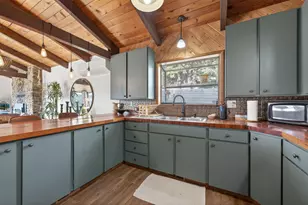 19393 SE Park Ave, Prineville, OR 97754 - Photo 9