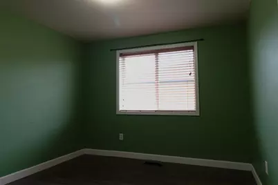 2307 Jeremy Street, Central Point, OR 97502 - Photo 21